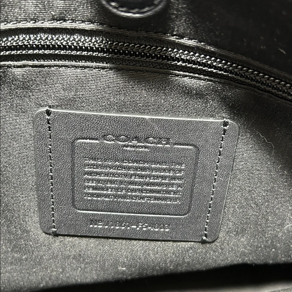 Coach Black and Gray carryall. - Picture 6 of 7